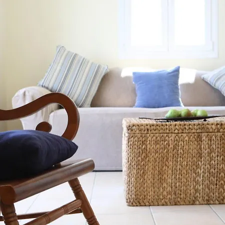 Luna Nydri (Lefkada)