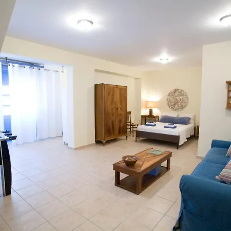 Luna * Nydri (Lefkada)